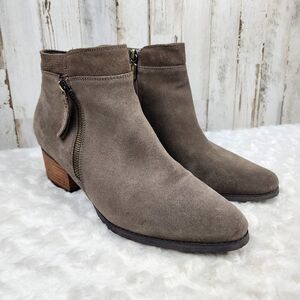 Blondo Issac Suede Waterproof Ankle Boots Brown Size 10